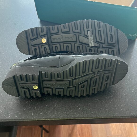 NWT Paul Green Women's Ariana Black Patent Leather Chunky Sole Loafers Size 8 US - Picture 4 of 6